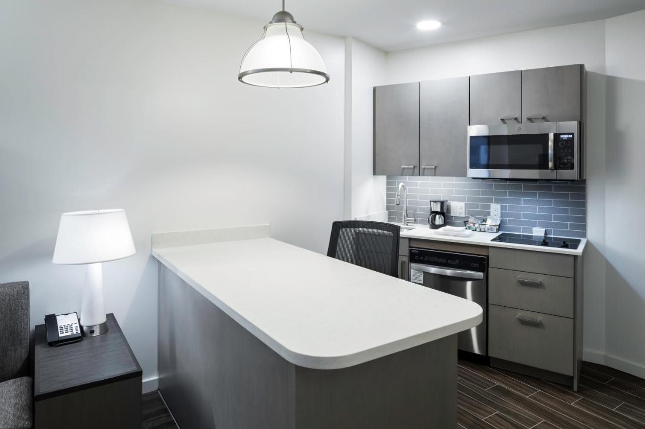 Hyatt House Phoenix Tempe