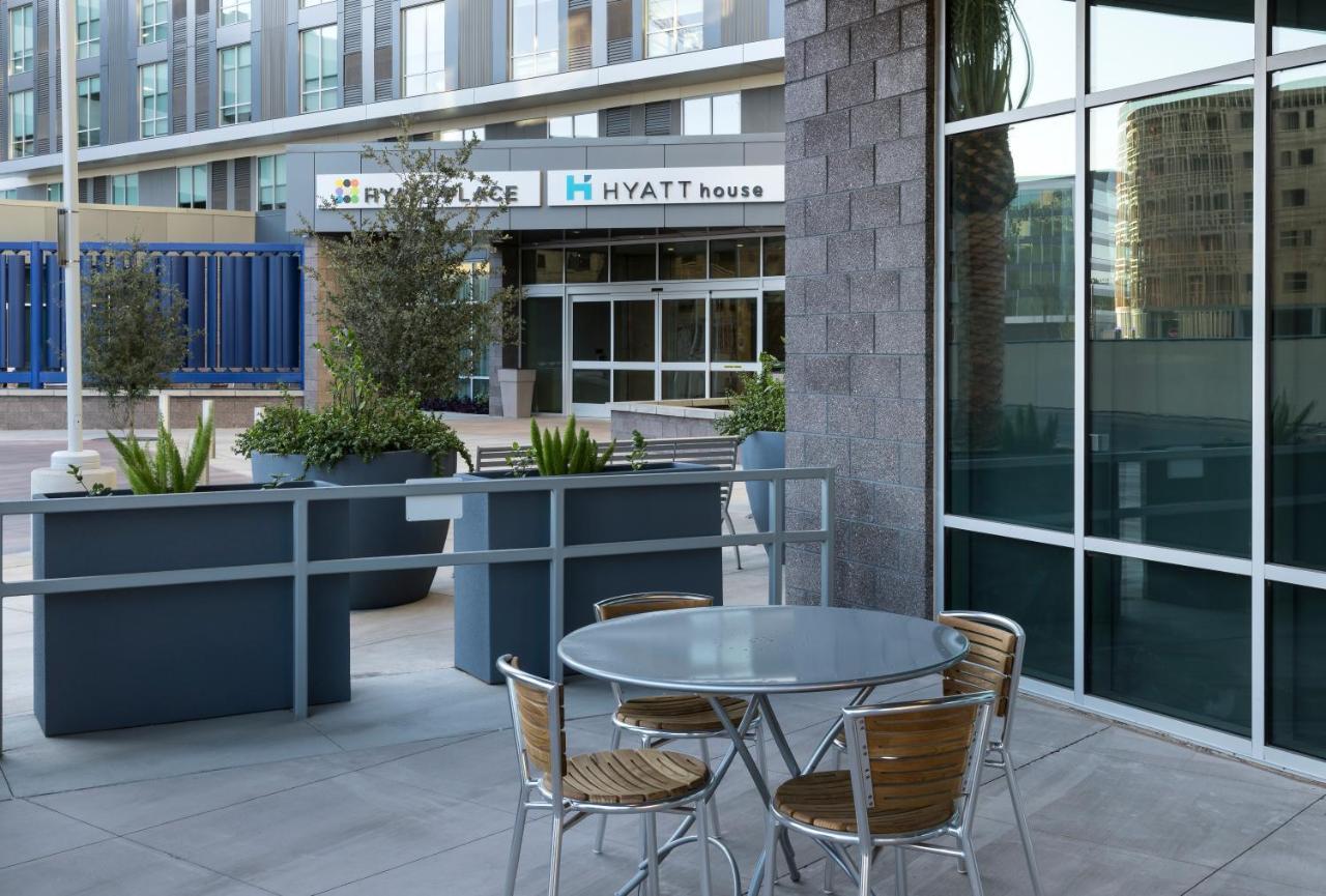 Hyatt House Phoenix 4*