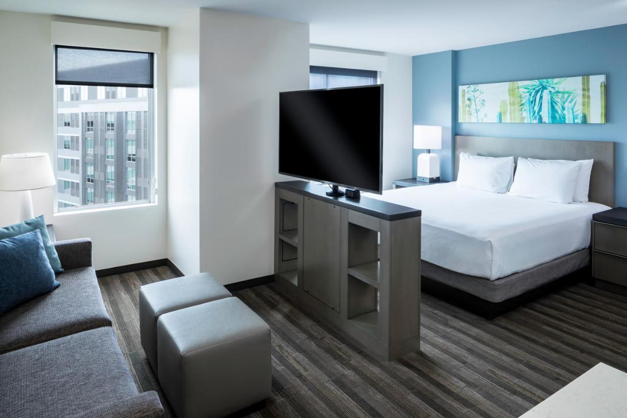 Hyatt House Phoenix 4*